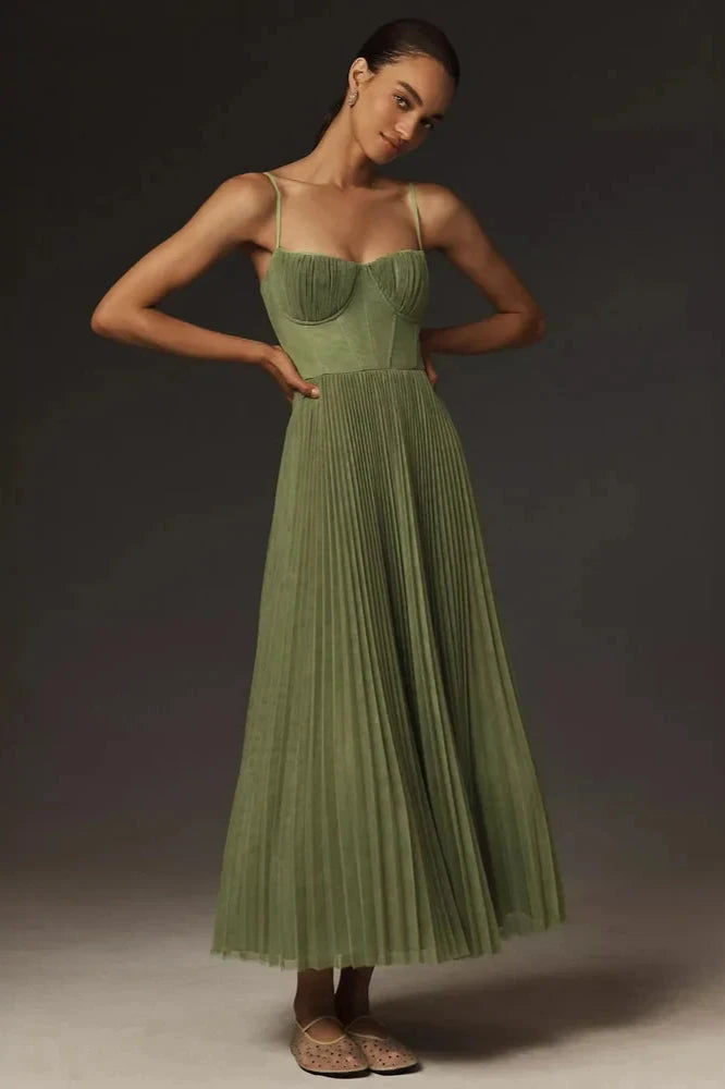 Beatriz - Vestido midi plisado y ajustado